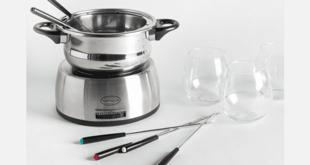 Concours gagnez une Poêle à fondue et un ensemble de verres à vin