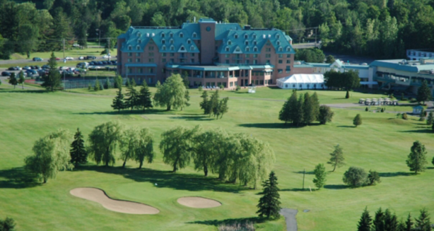 Forfait golf à l'hôtel DoubleTree Ottawa-Gatineau