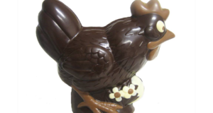 Une poule en chocolat belge