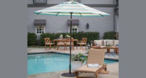 Parasol Treasure garden 9' de 179,99$