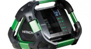 RADIO HITACHI OU UNE GLACIÈRE