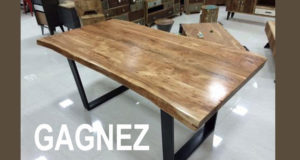 Table en bois de style rustique de 995$