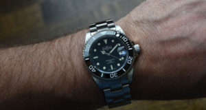 Une montre Davoy Ternos 769 $