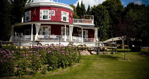 Séjour pour 2 à l'Auberge La tour du lac