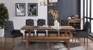 Table en bois, 6 chaises et une banquette