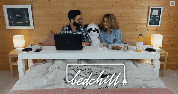 Une Table roulante surélevée connectée Bedchill