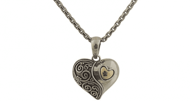 Pendentif en forme de coeur