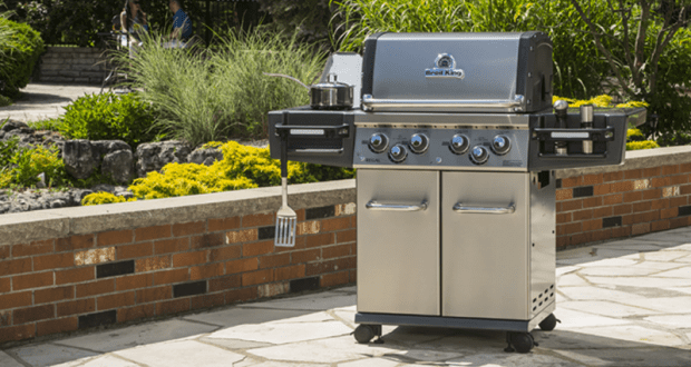 Un BBQ Broil King Regal S490 de 1200 $