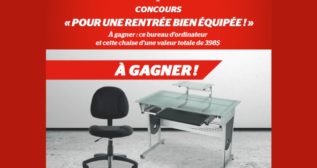 Un bureau d'ordinateur et une chaise