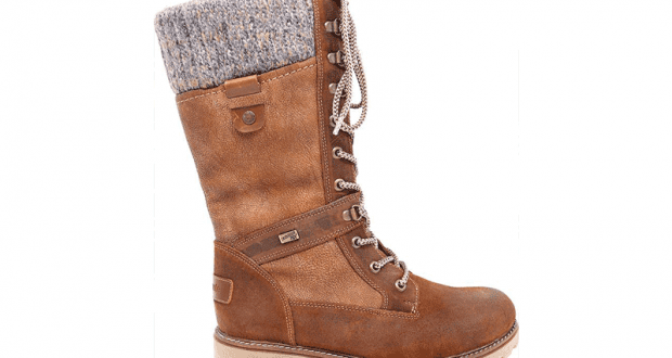 Une paire de bottes RIEKER style D7477-22 Brune