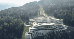 Voyage de ski au Club Med des Alpes + paire de skis