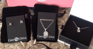 600$ en bijoux Cate & Chloe