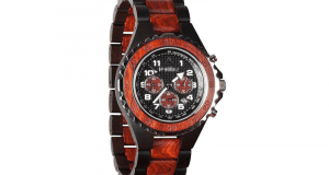 Un montre KONIFER KRONO RUBY