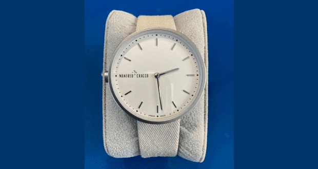 Gagnez Une montre pour femme Manfred Cracco