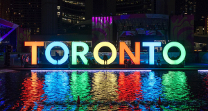 Gagnez Un voyage pour 2 personnes à Toronto (Valeur de 16 426 $)