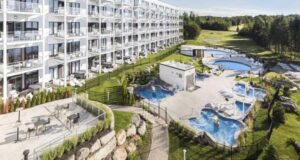 Gagnez un séjour à l'Estérel resort en forfait Romance à l'hôtel