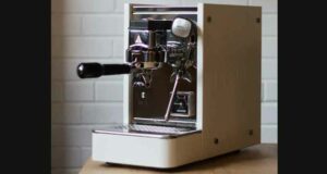 Gagnez Une machine à café Stone Lite de 1649 $
