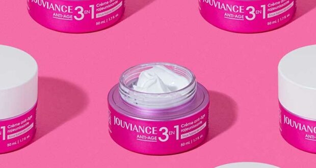 Échantillons Gratuits de la crème Anti-Age 3-IN-1 de Jouviance