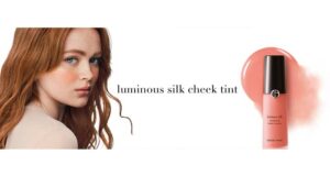Essayez les blushs liquides Armani Luminous Silk Cheek Tint