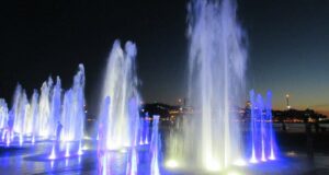 Fontaine en lumière à Lévis