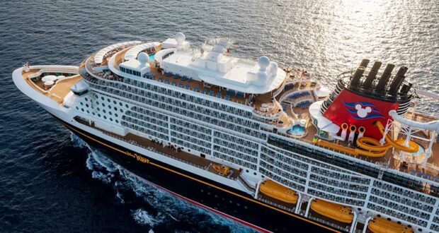 Gagnez un forfait vacances pour 4 personnes de 15041 $